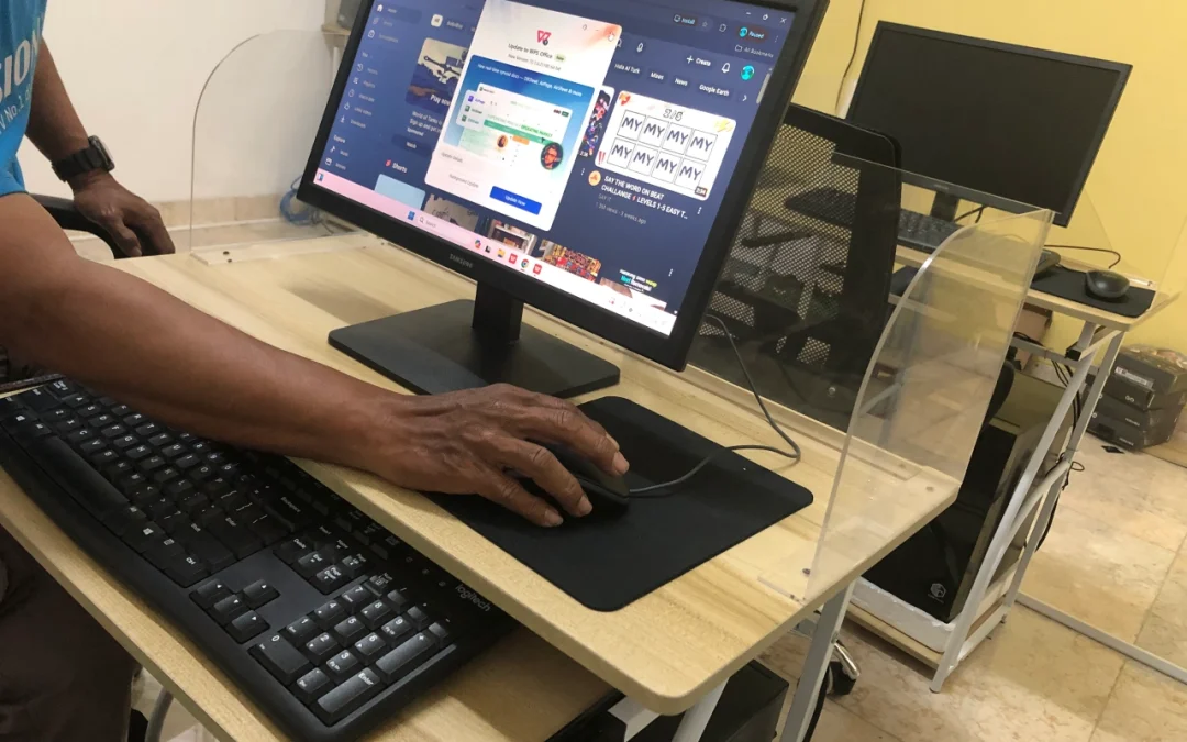 Rakit PC dan Maintenance Lab Komputer di Ruhama Qur’an Center Berjalan Sukses
